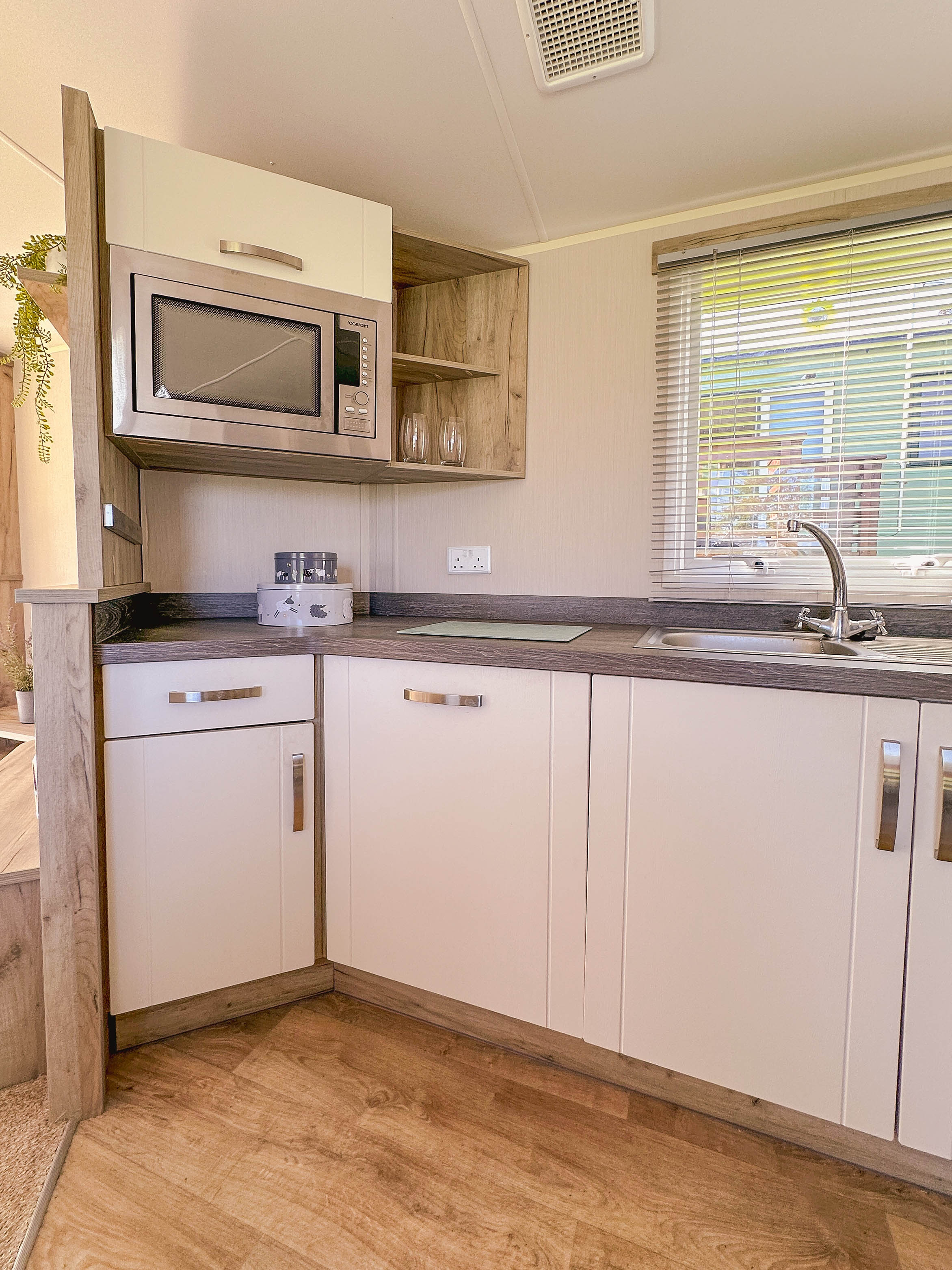 Pre-Owned Willerby Skye Static Caravan for sale Lake District